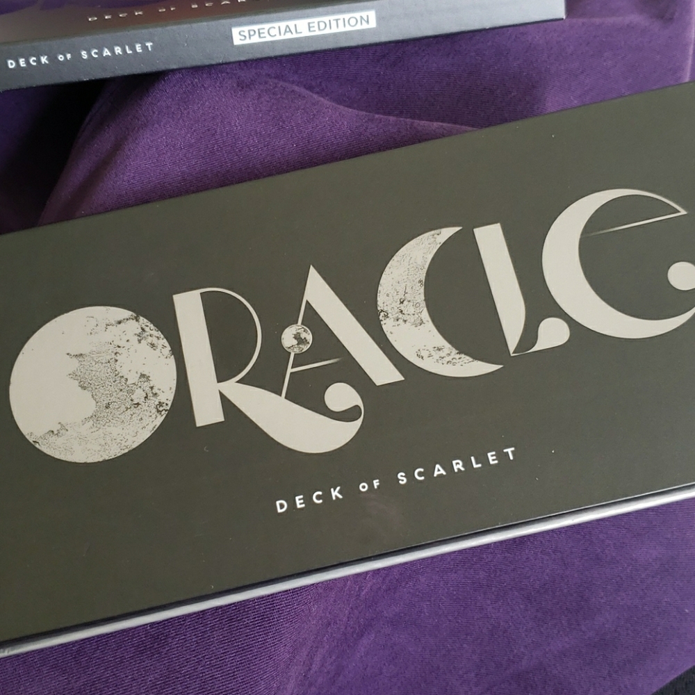 Special Edition Deck of Scarlet Oracle Pallet